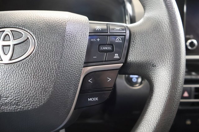 Used 2025 Toyota Camry LE FWD image 18