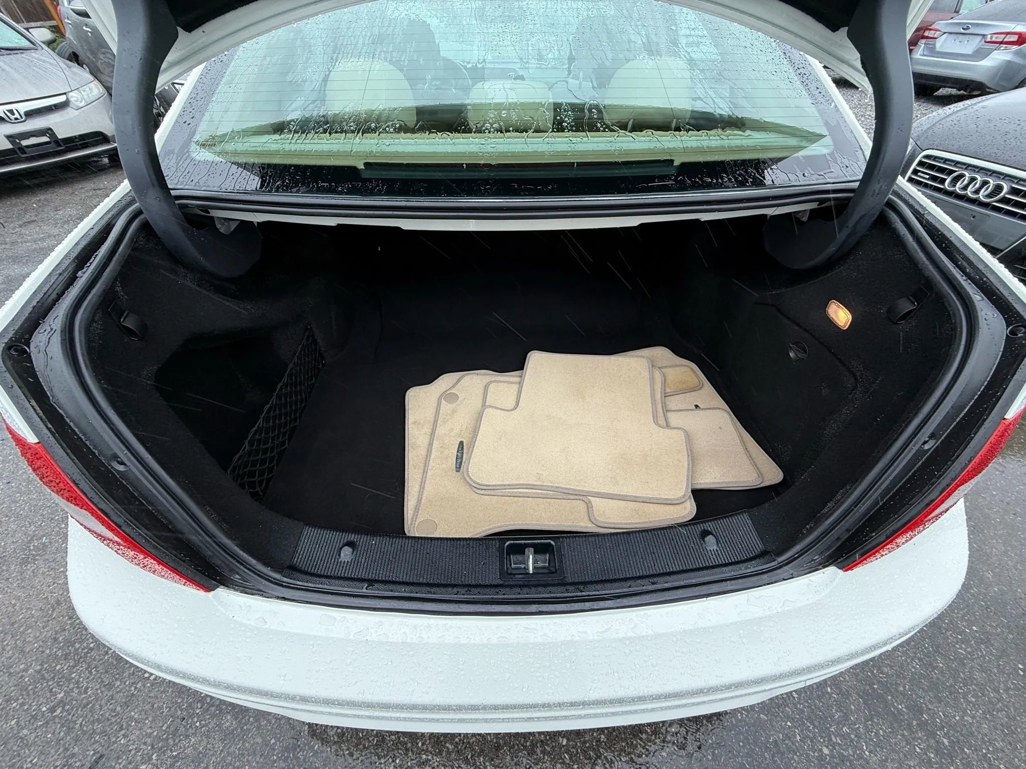 Used 2012 Mercedes-Benz C 250 Sedan image 31