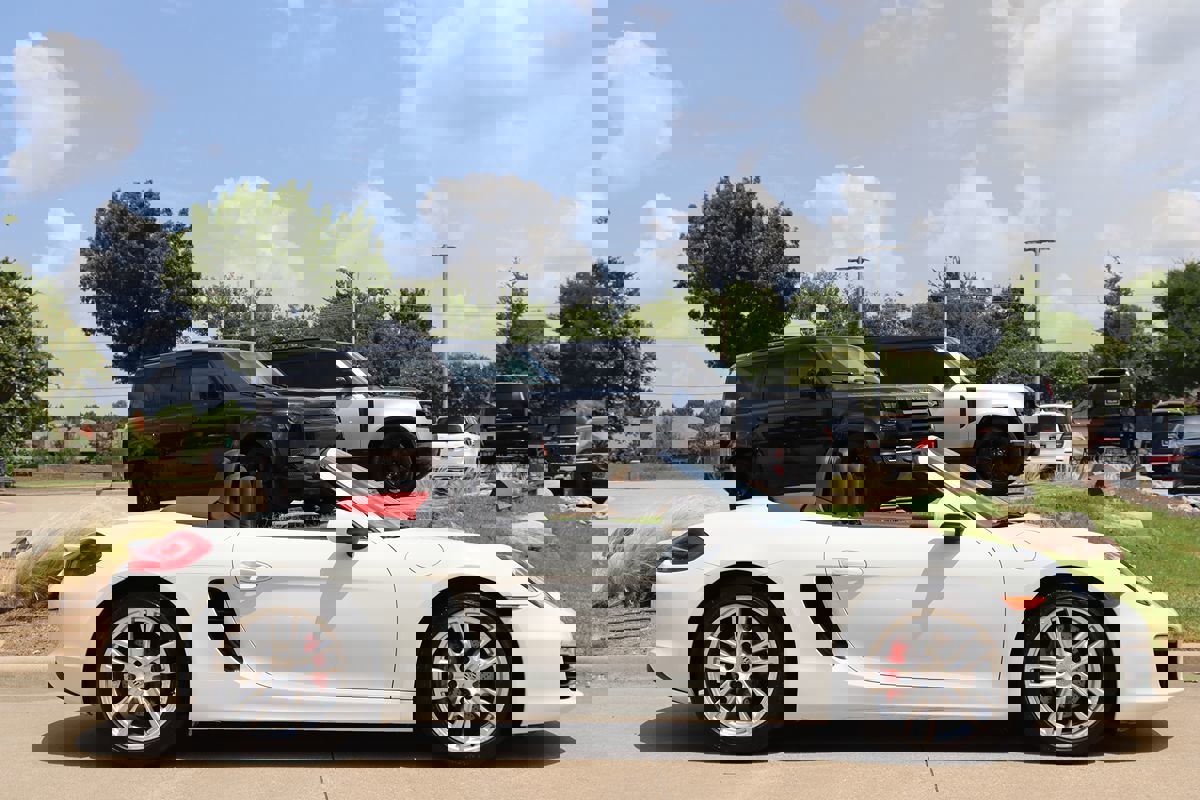 Used 2016 Porsche Boxster S image 38