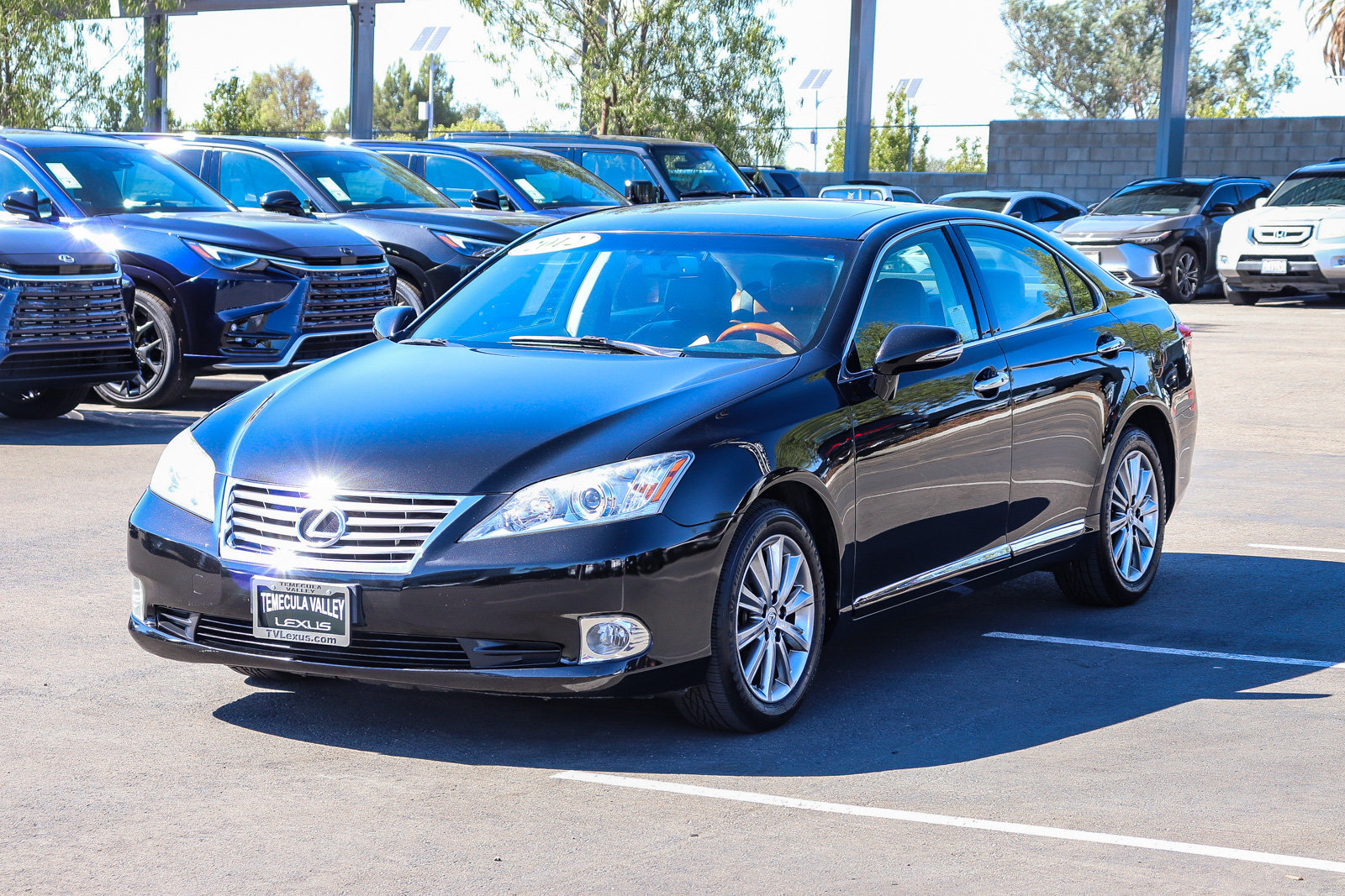 Used 2012 Lexus ES 350 w/ Touring Special Edition FWD image 3