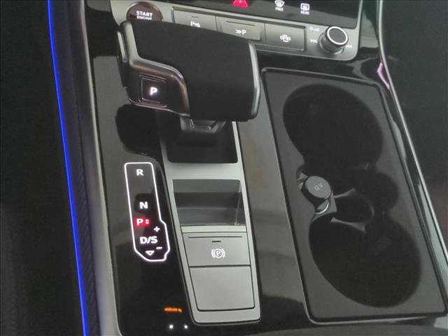 New 2026 Audi RS Q8 performance image 12
