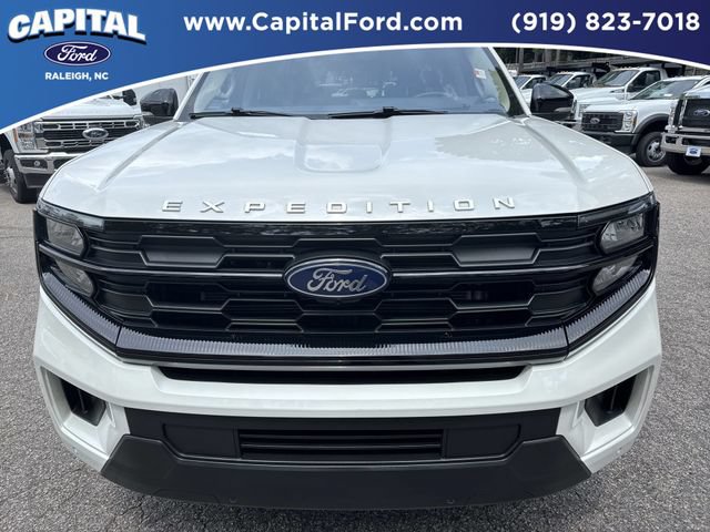 Certified 2025 Ford Expedition Active AWD/4WD image 10