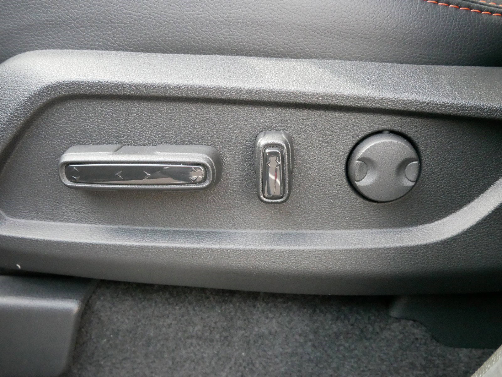 New 2025 Honda Pilot TrailSport image 17