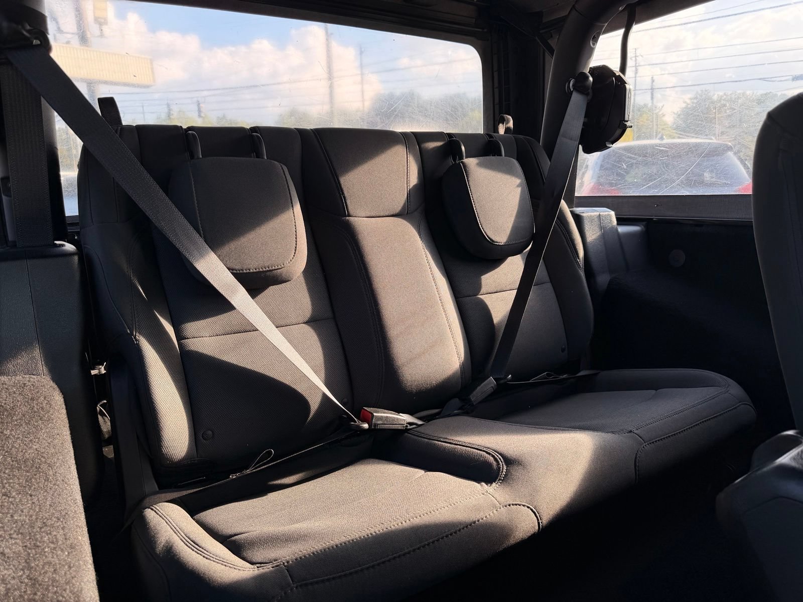 Used 2019 Jeep Wrangler Sport AWD/4WD image 30