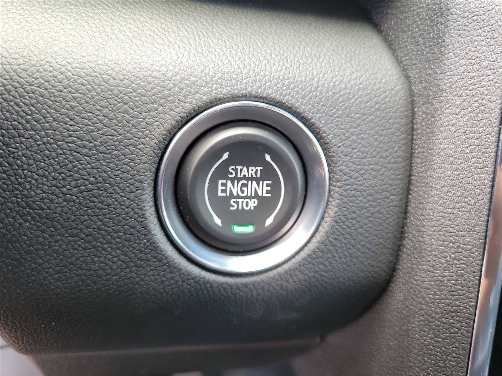 New 2026 GMC Acadia Denali w/ Super Cruise Package AWD/4WD image 32
