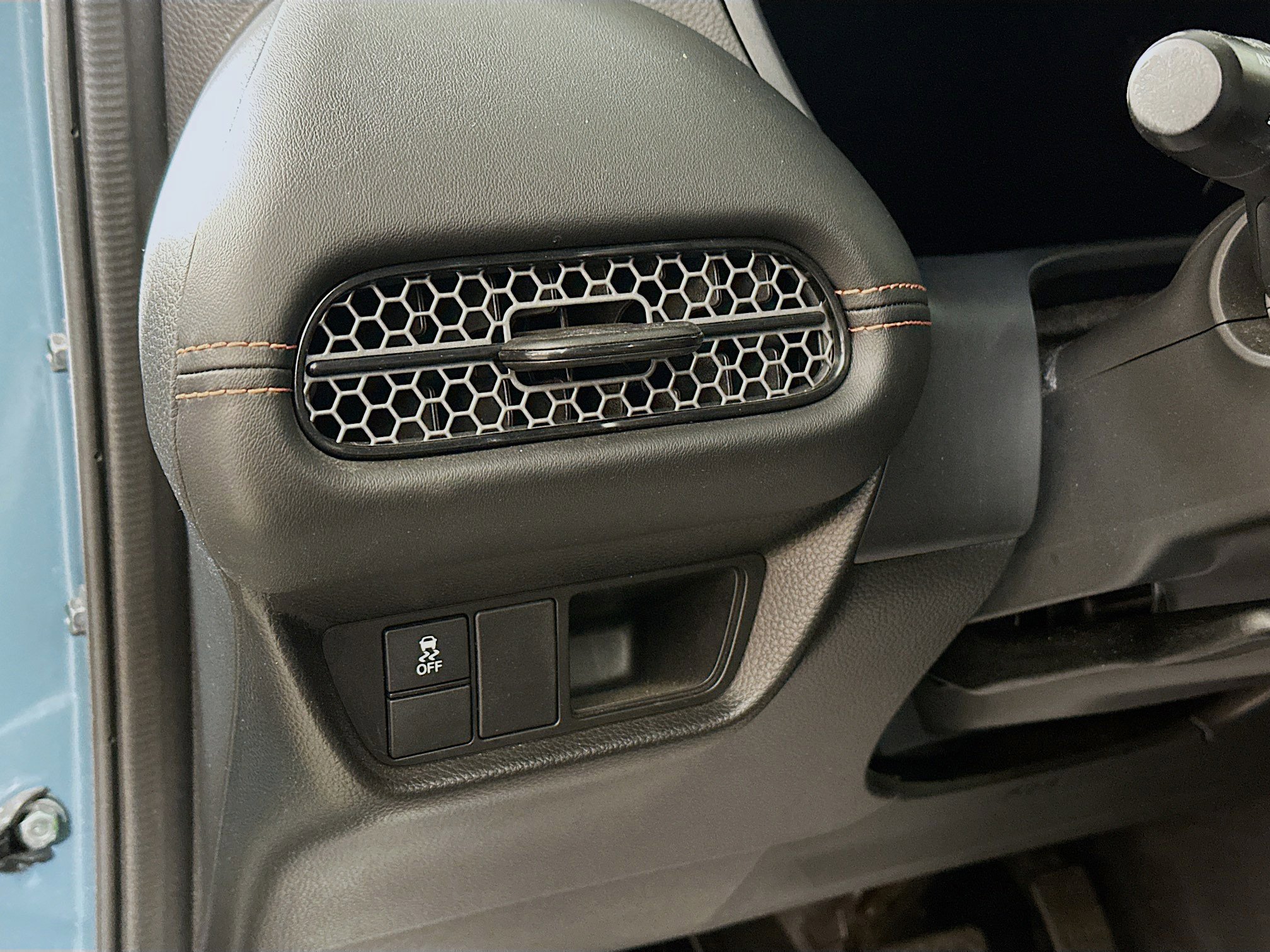 Used 2024 Honda HR-V Sport image 10