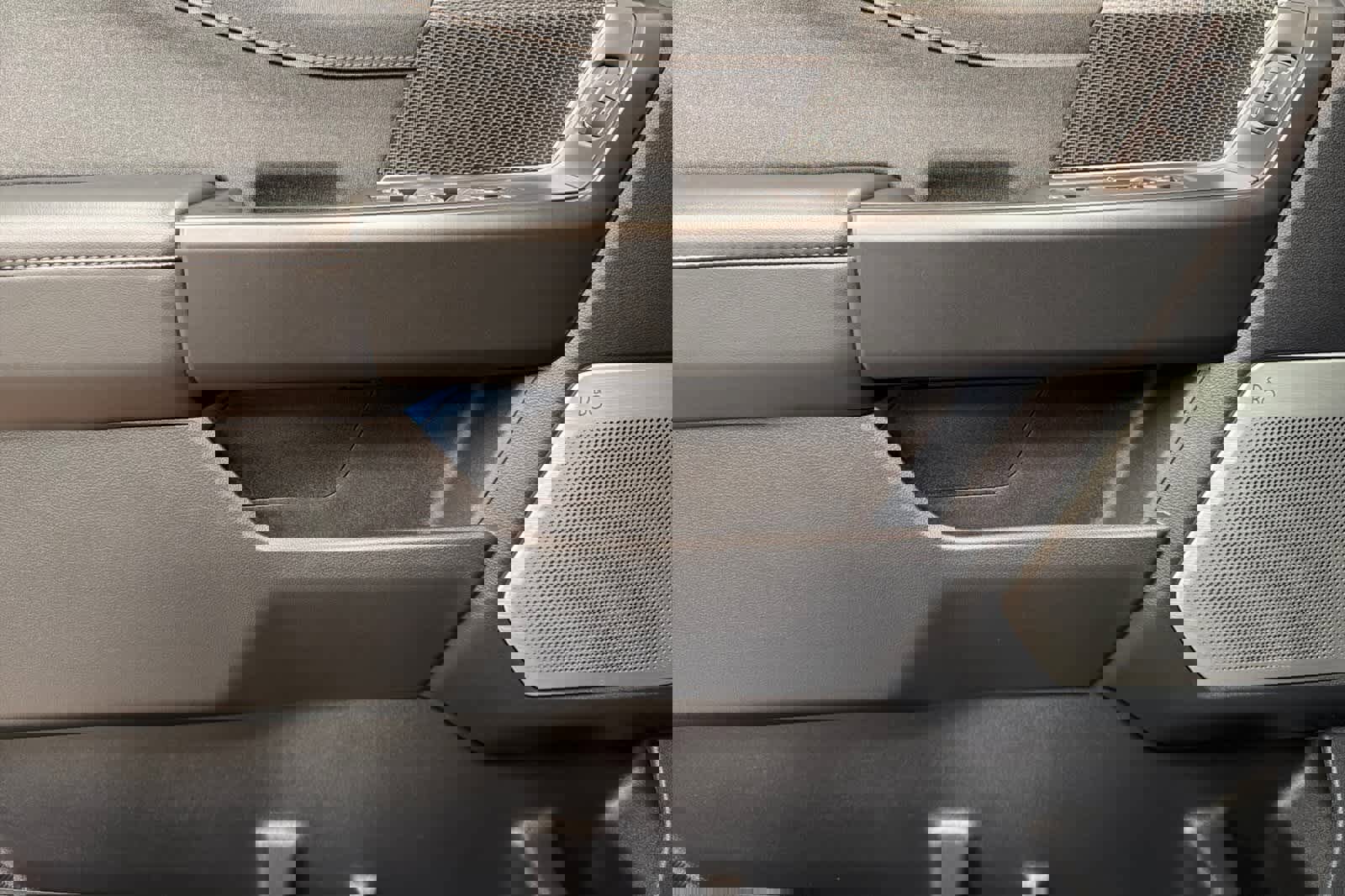 Used 2023 Ford F150 Raptor w/ Raptor Carbon Fiber Package image 11