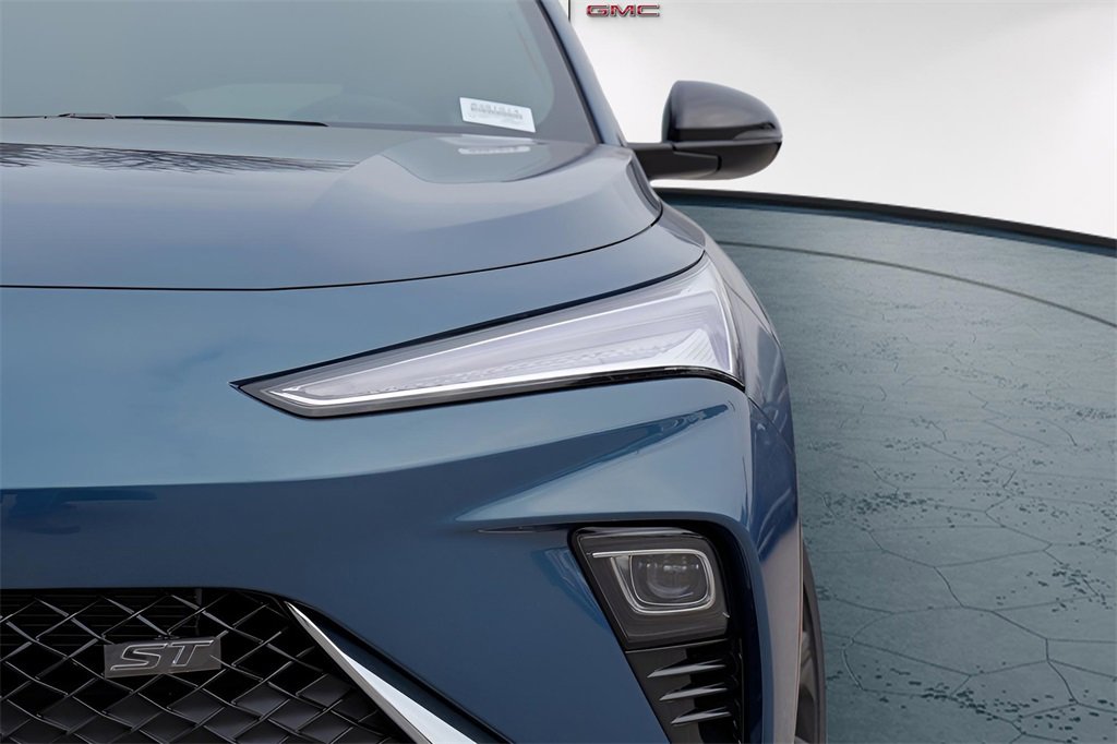 New 2026 Buick Envista Sport Touring w/ Convenience I Package image 3