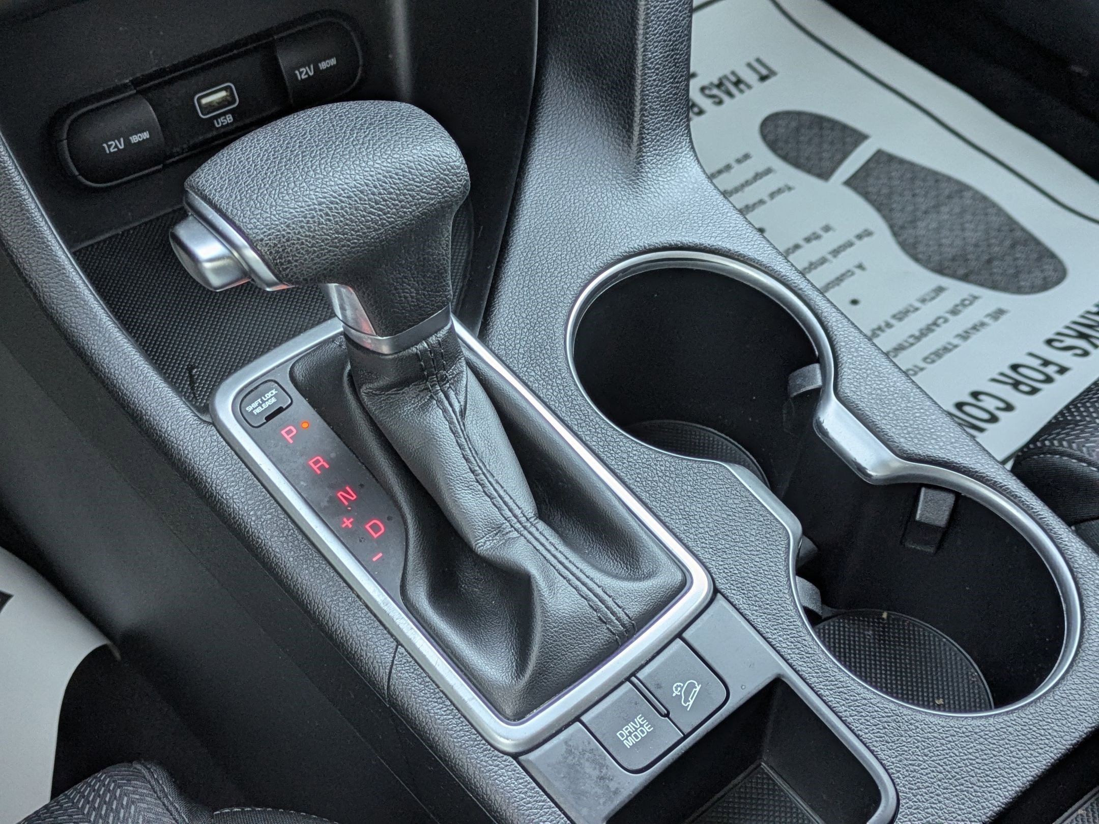 Used 2022 Kia Sportage LX image 15