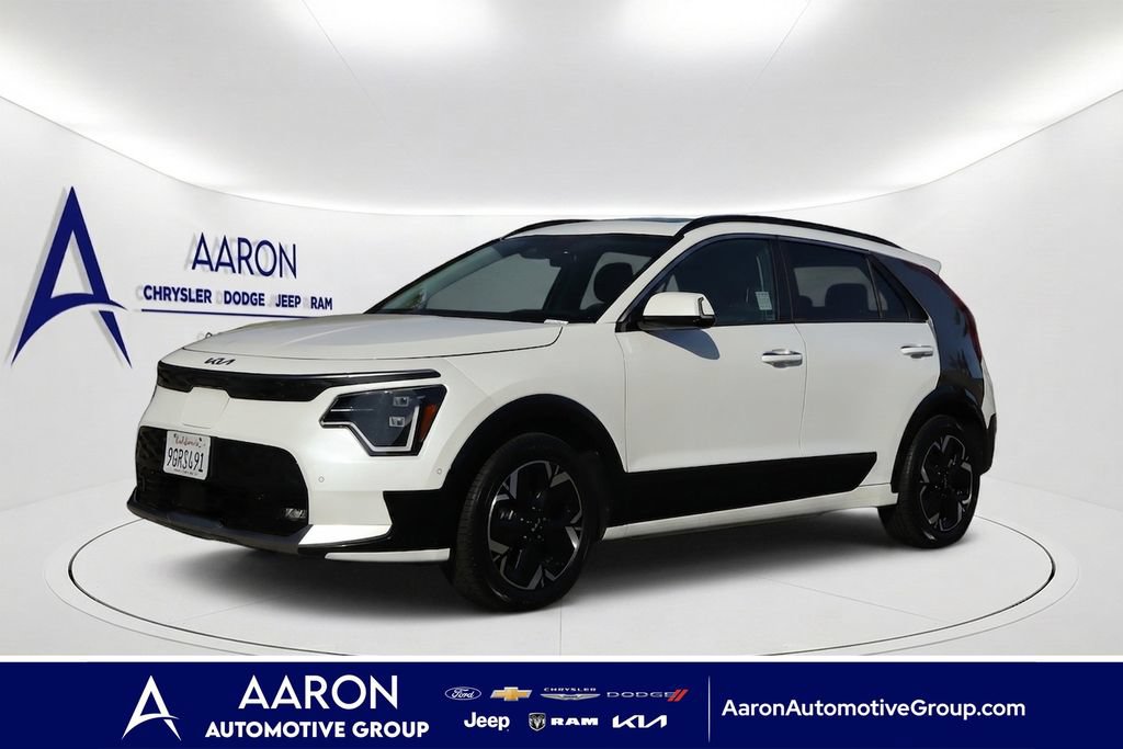 Used 2023 Kia Niro Wave FWD image 1