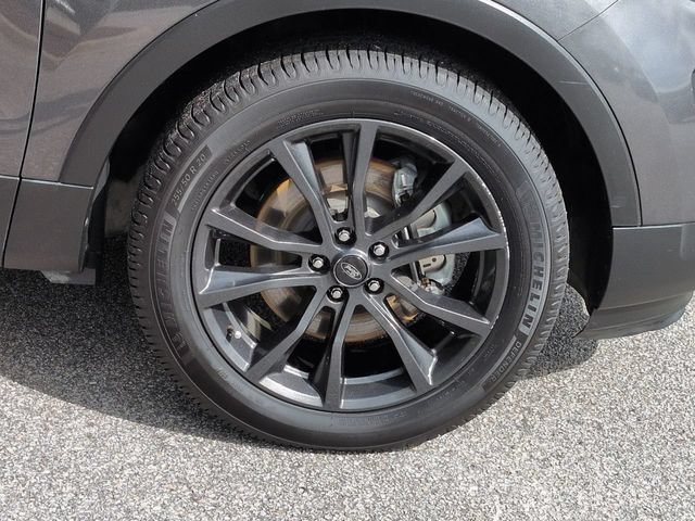 Used 2017 Ford Explorer XLT w/ Equipment Group 202A FWD image 11