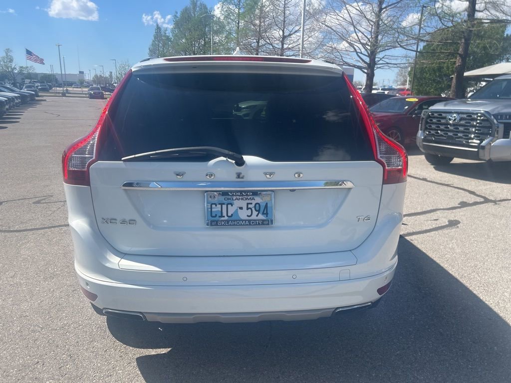 Used 2016 Volvo XC60 T6 Platinum image 8