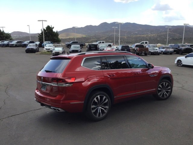 Used 2021 Volkswagen Atlas SEL Premium image 9