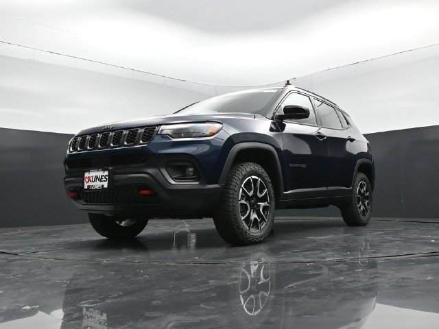 New 2026 Jeep Compass Trailhawk AWD/4WD image 59