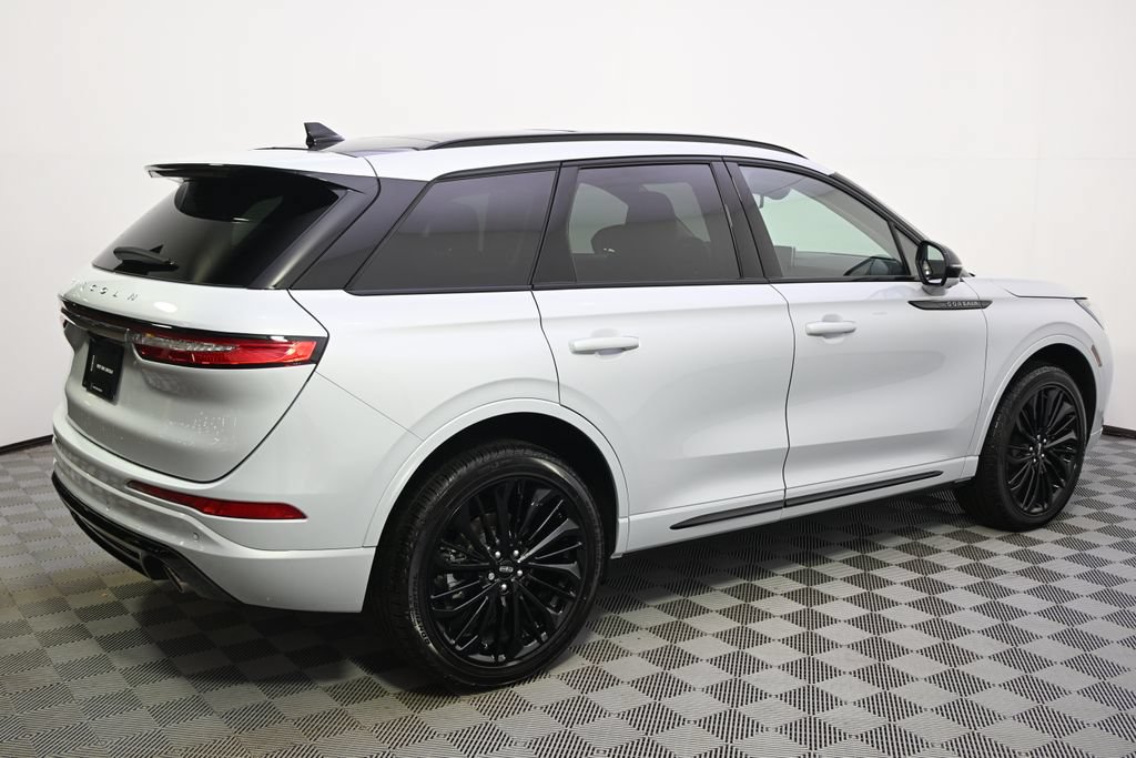 Used 2026 Lincoln Corsair Premiere AWD/4WD image 7