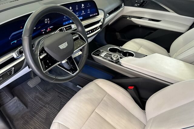 Certified 2024 Cadillac Lyriq Sport w/ LPO, Floor Liner Package RWD image 10