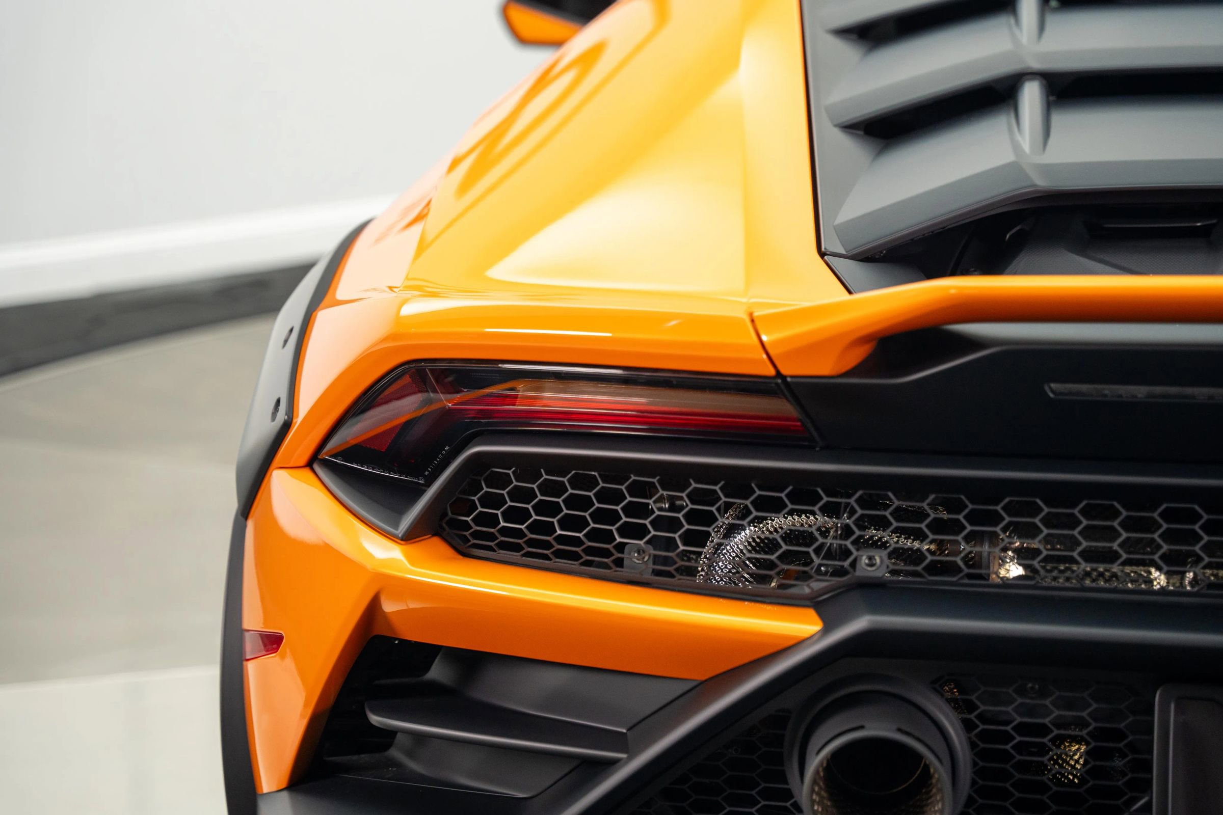 Used 2023 Lamborghini Huracan Sterrato image 18