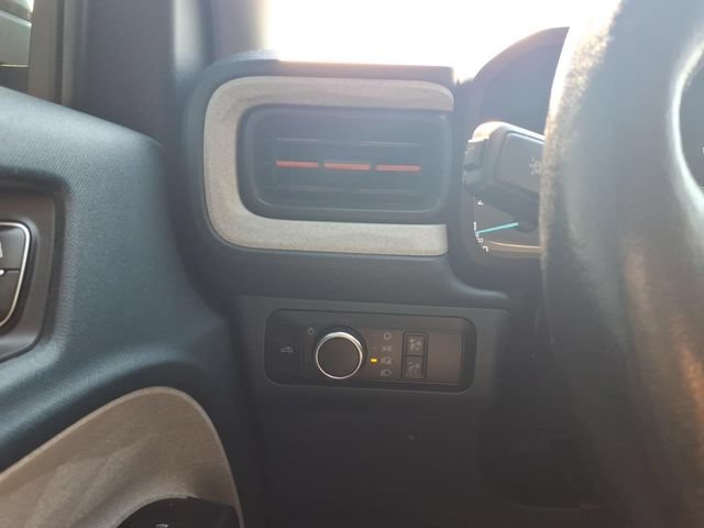 Certified 2022 Ford Maverick XLT w/ XLT Luxury Package FWD image 13