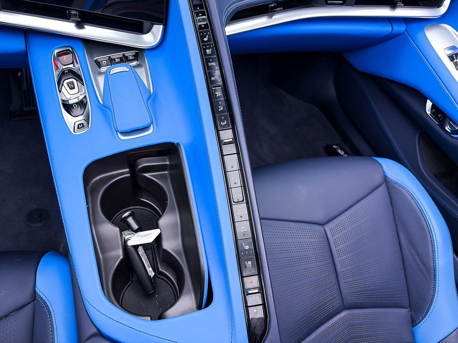 Used 2024 Chevrolet Corvette Stingray Premium Conv w/ Battery Protection Package image 29