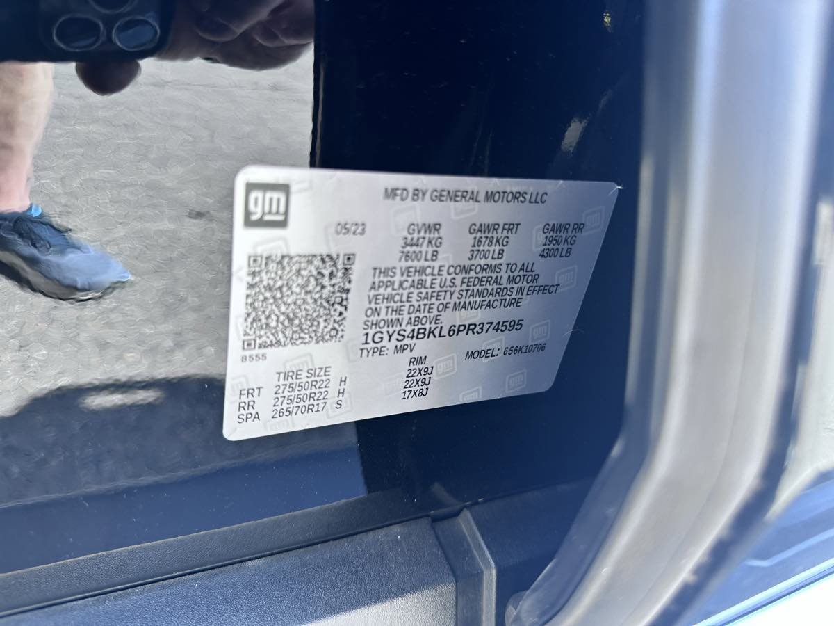 Used 2023 Cadillac Escalade Premium Luxury w/ LPO, Floor Liner Package image 28