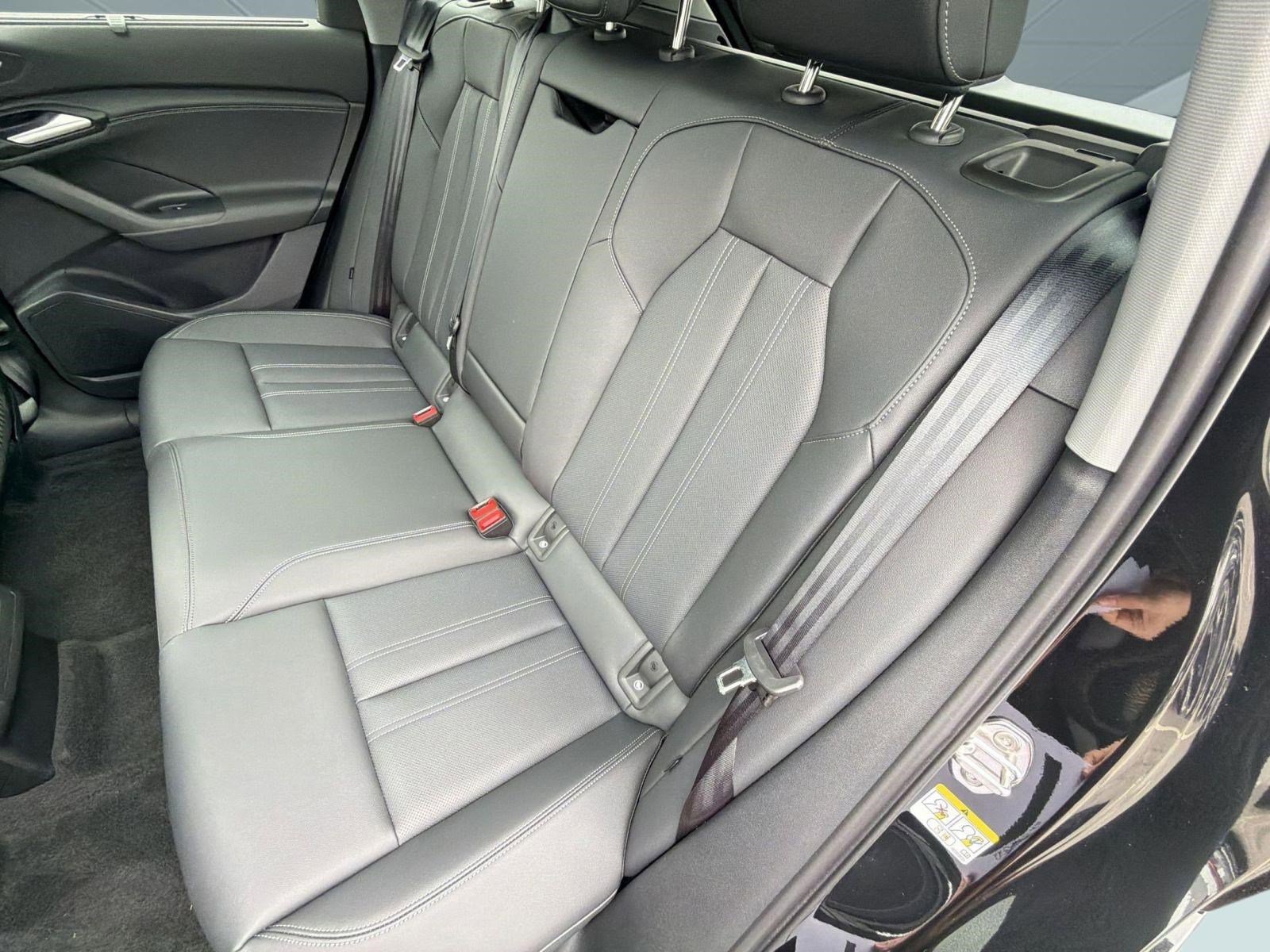 Used 2025 Audi Q6 e-tron Premium Plus w/ Premium Plus image 15