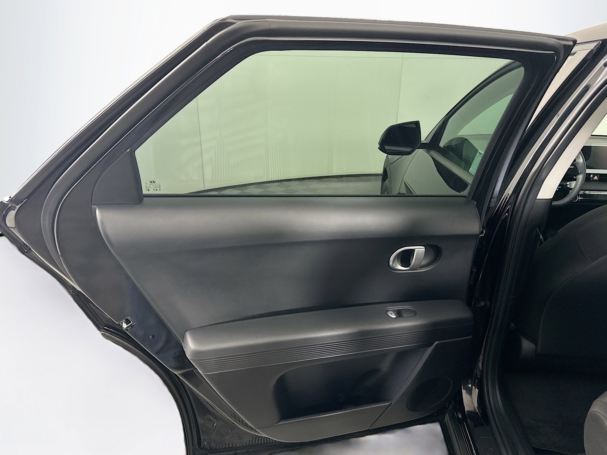 Used 2024 Hyundai Ioniq 5 SEL image 25