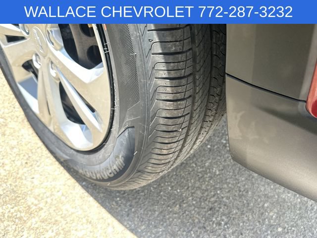 Used 2024 Chevrolet Trax LS w/ Driver Confidence Package FWD image 11