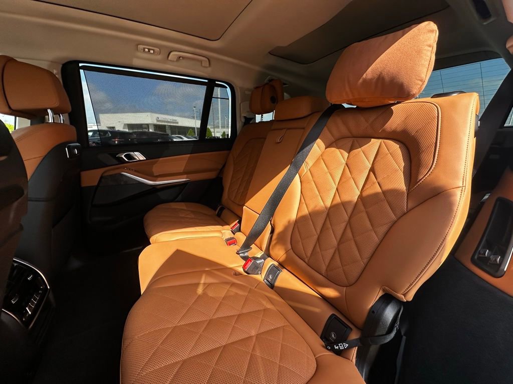 Certified 2026 BMW X7 xDrive40i image 23