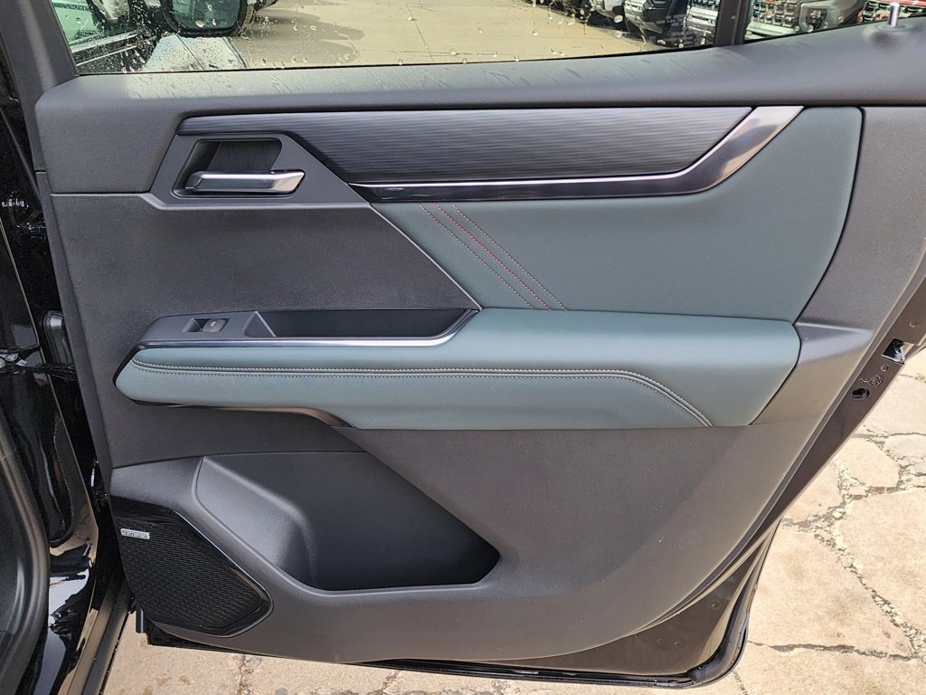 New 2026 GMC Acadia AT4 w/ Luxury Package image 43