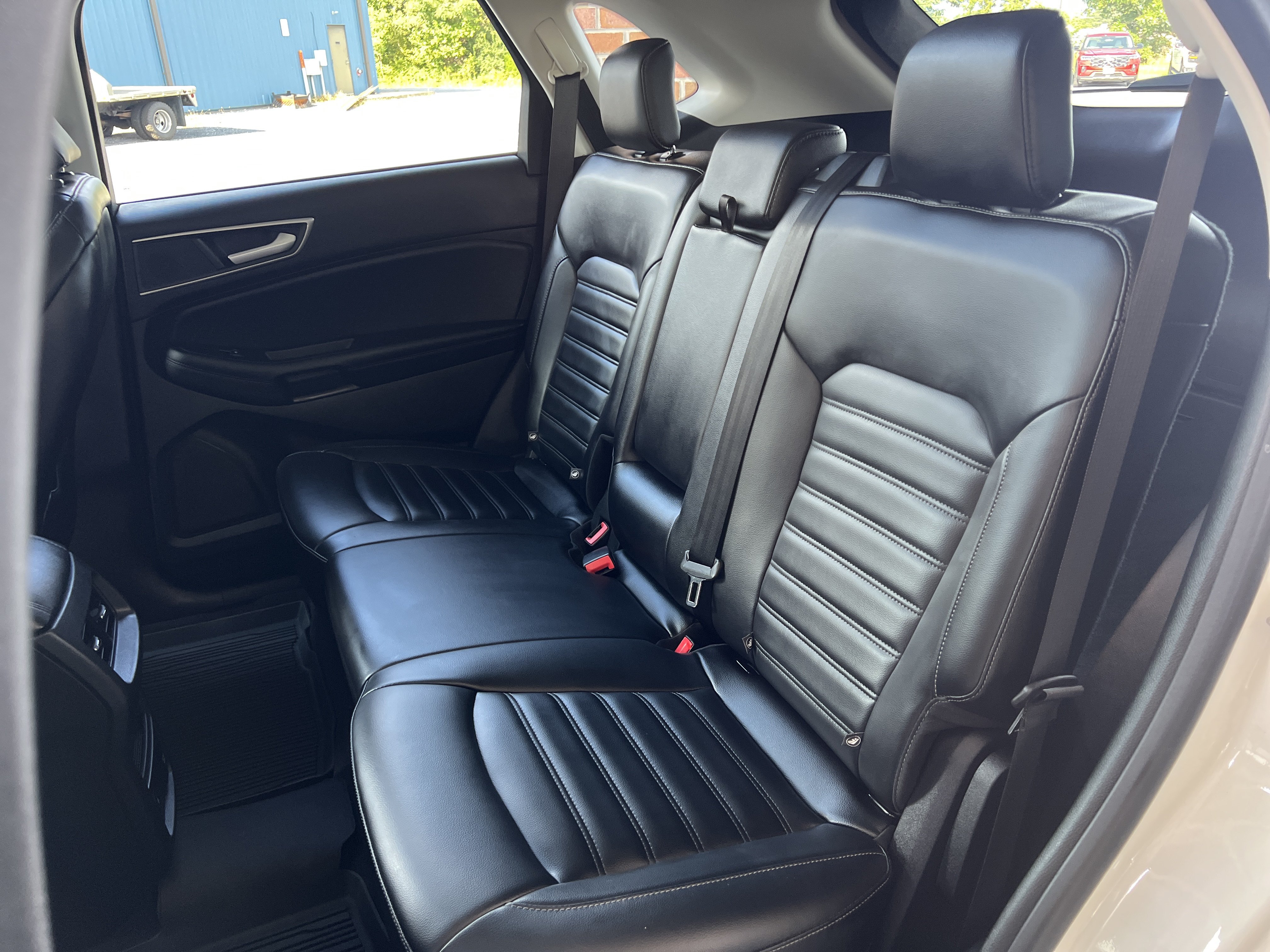 Used 2024 Ford Edge SEL w/ Convenience Package AWD/4WD image 17