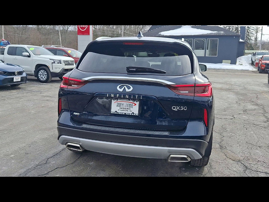 Used 2025 INFINITI QX50 Luxe image 4