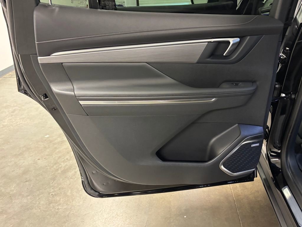 New 2026 Buick Enclave Preferred w/ Power Package image 38