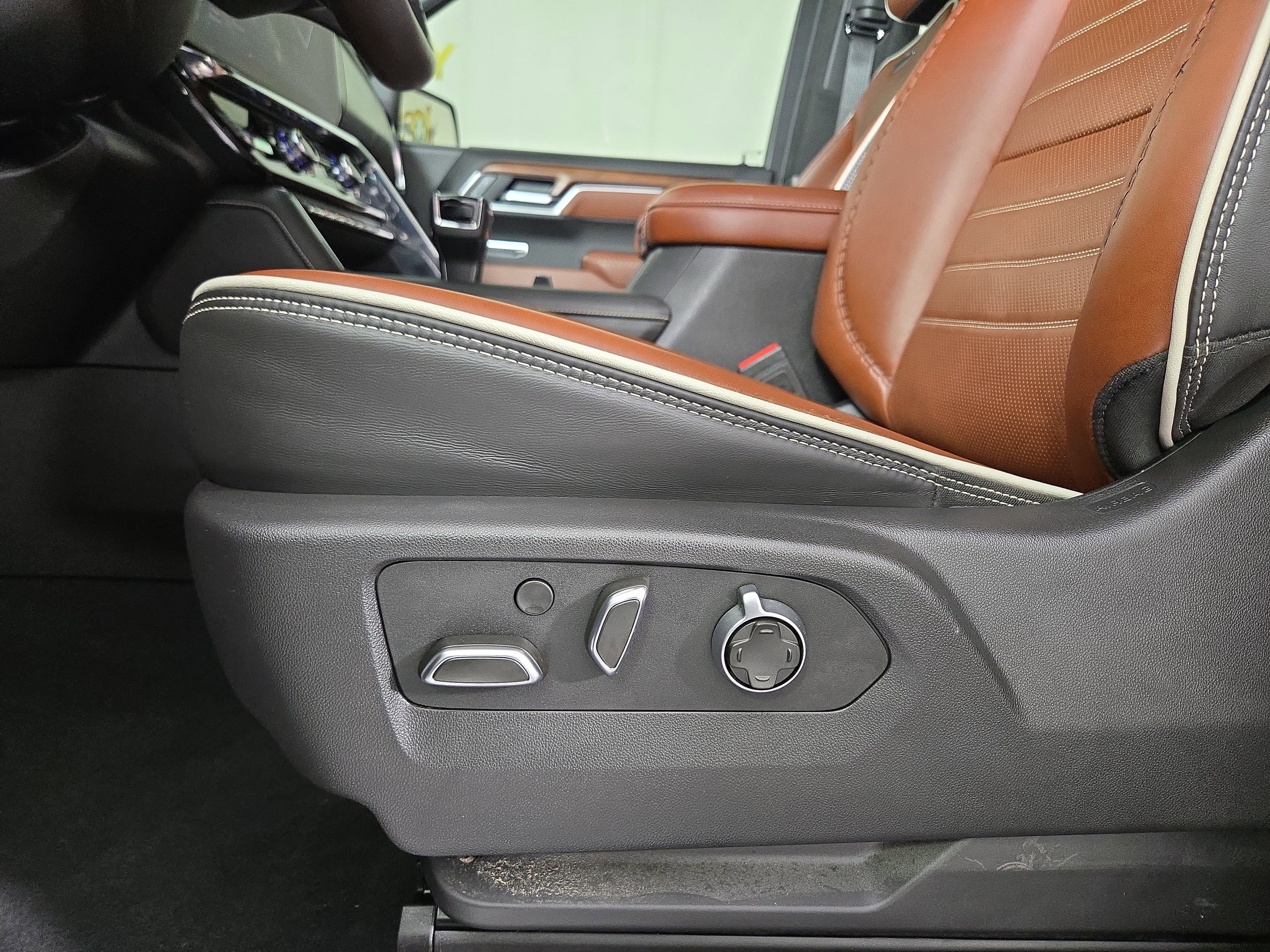 Certified 2025 GMC Sierra 1500 Denali Ultimate image 31