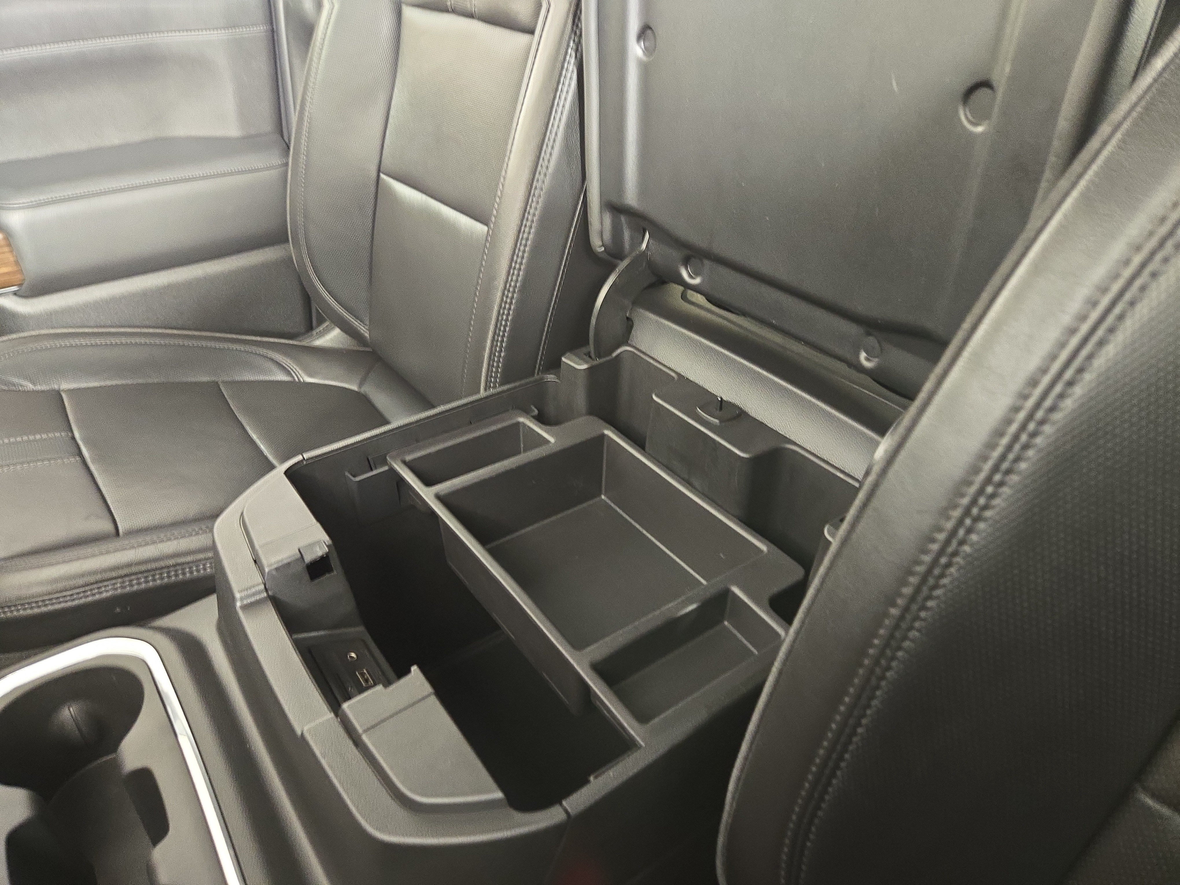 Used 2022 Chevrolet Silverado 2500 High Country w/ Z71 Off-Road Package AWD/4WD image 28
