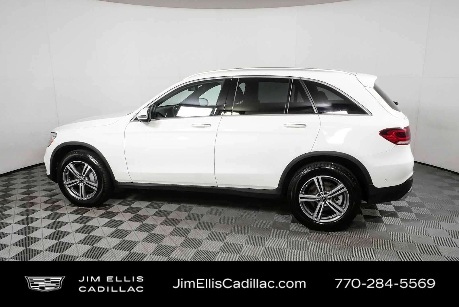 Used 2021 Mercedes-Benz GLC 300 4MATIC w/ Multimedia Package image 29