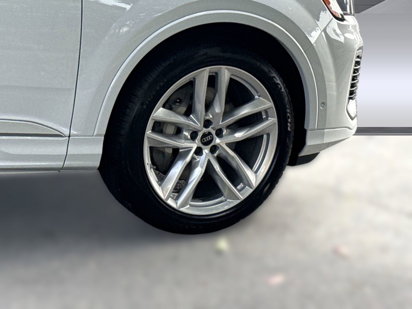 New 2025 Audi Q7 3.0T Premium Plus image 12