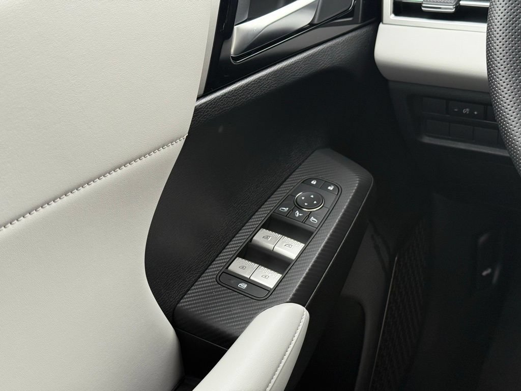 New 2026 Mitsubishi Outlander SE FWD image 7