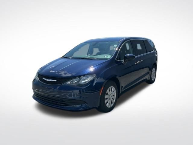 Used 2018 Chrysler Pacifica L FWD image 3