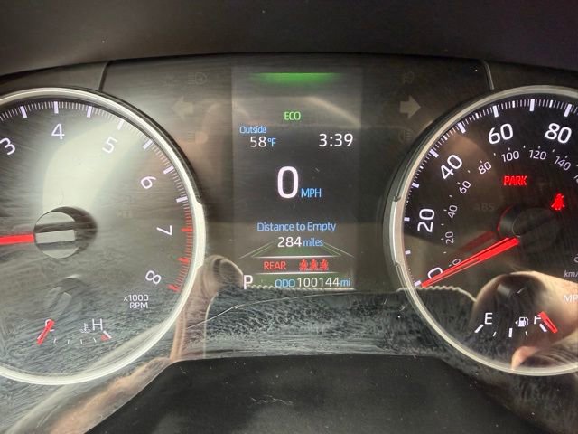 Used 2020 Toyota RAV4 LE image 16