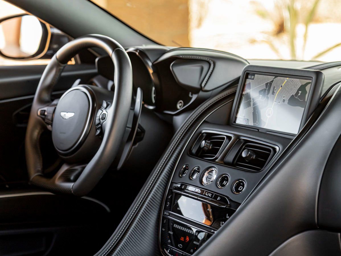 Used 2022 Aston Martin DBS Superleggera image 26
