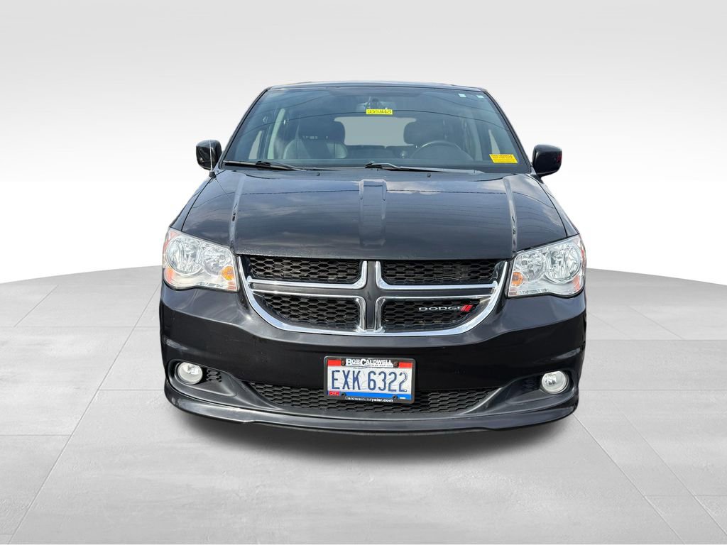 Used 2018 Dodge Grand Caravan SXT image 3