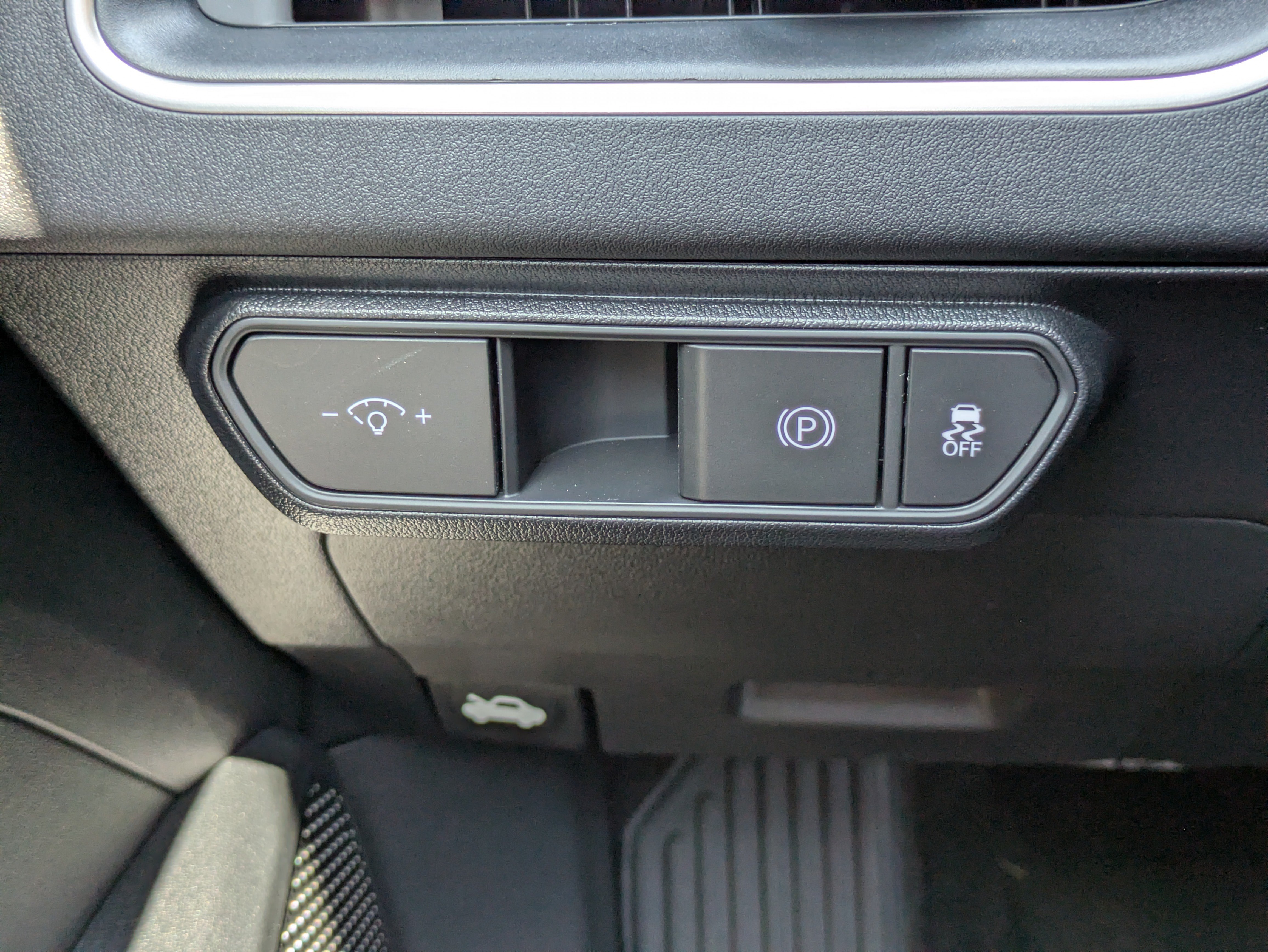 New 2026 Kia K4 FWD image 32