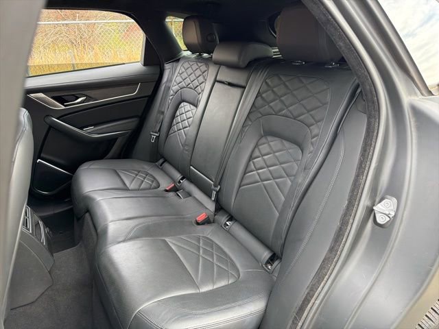 Used 2022 Jaguar F-PACE S image 21