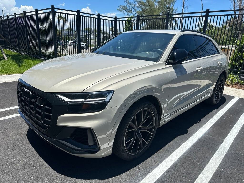 Used 2021 Audi SQ8 Premium Plus w/ Luxury Package AWD/4WD image 1