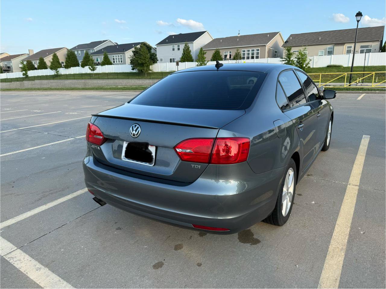 Used 2012 Volkswagen Jetta TDI FWD image 4