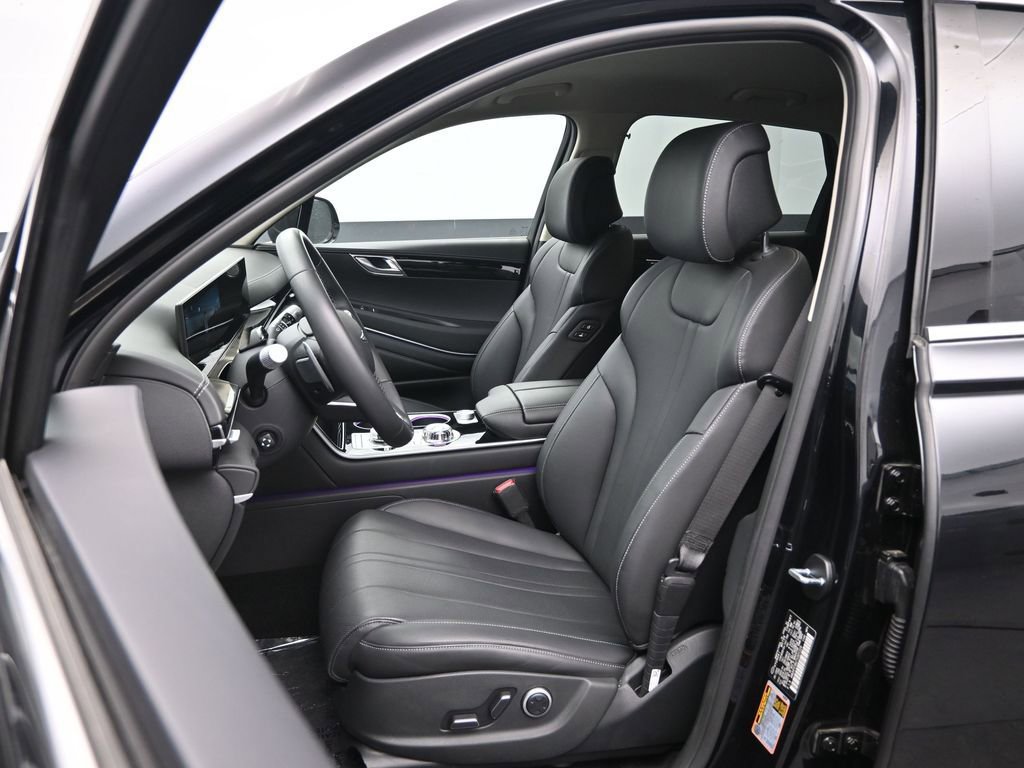 Used 2026 Genesis GV80 2.5T AWD/4WD image 23