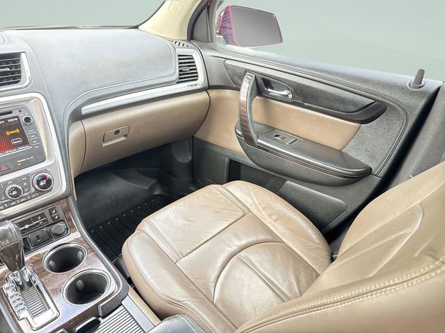 Used 2015 GMC Acadia SLT image 23