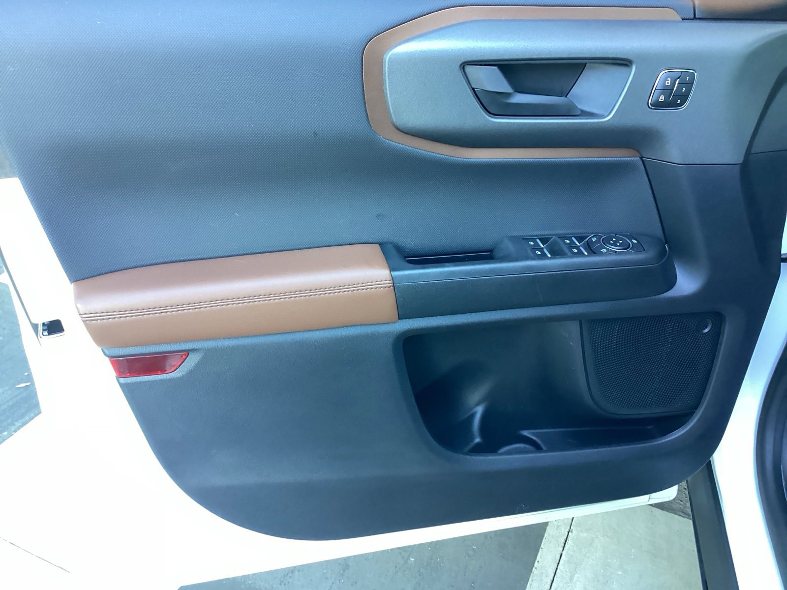 Used 2025 Ford Bronco Sport Outer Banks image 25