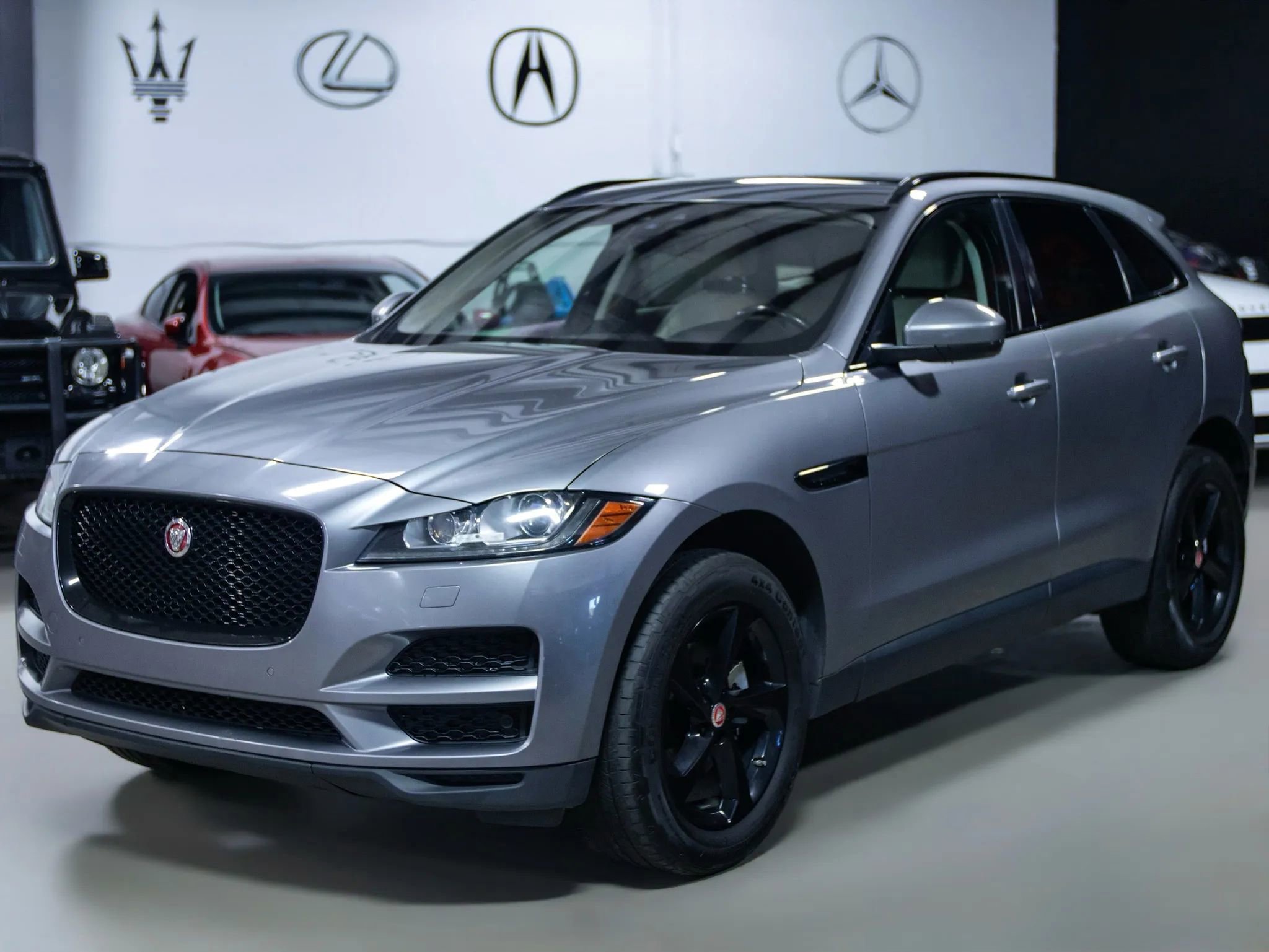 Used 2020 Jaguar F-PACE Prestige image 7