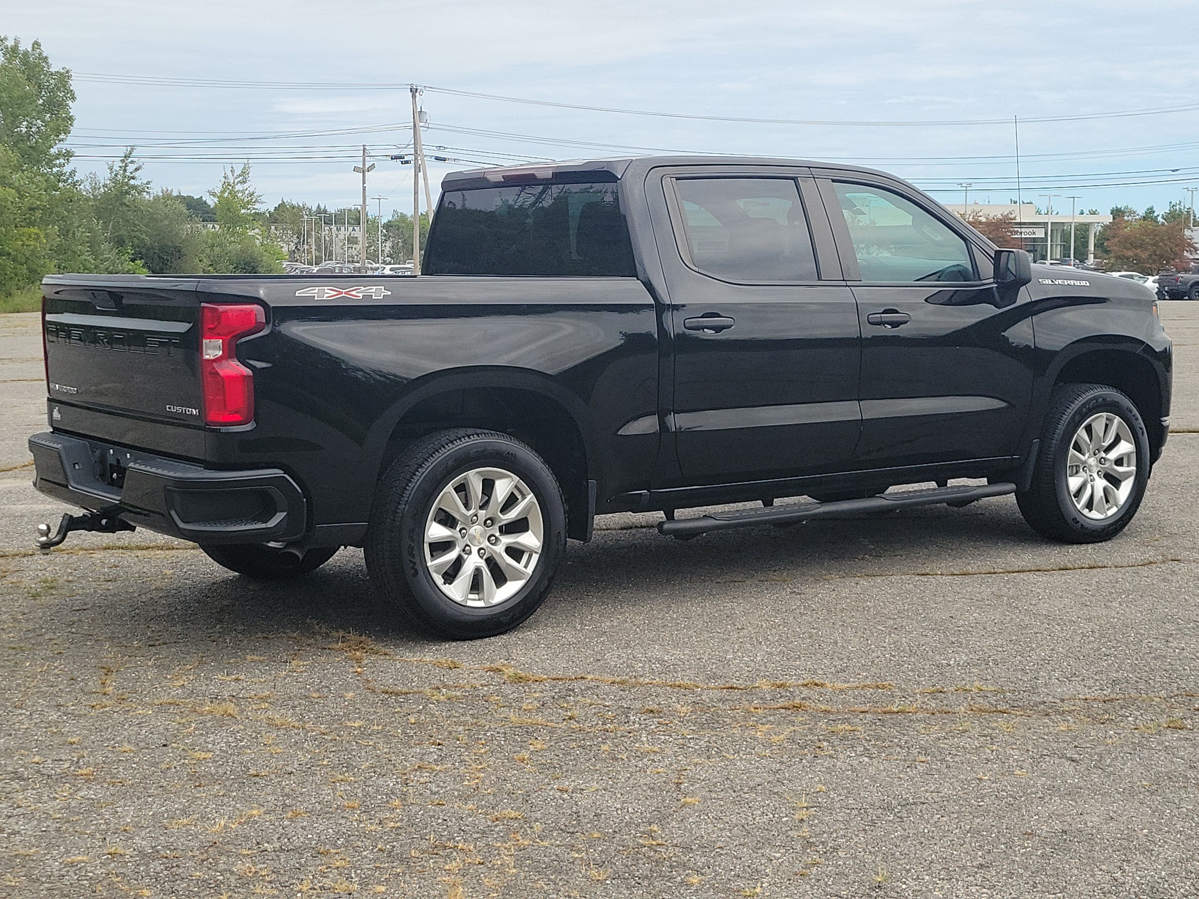 Used 2021 Chevrolet Silverado 1500 Custom AWD/4WD image 5